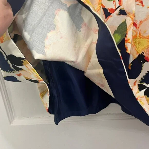 J Crew Sateen Fit & Flare Midi Cocktail Dress Sleeveless V Neck Floral Sz 2 - Picture 8 of 9